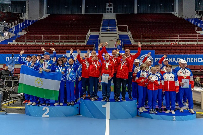 silver people spartakiada