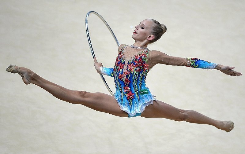 Яна Кудрявцева художественная гимнастика обруч
